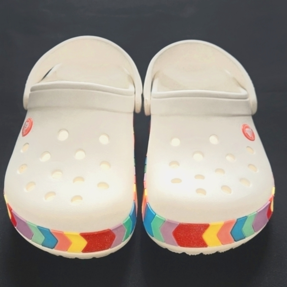 CROCS Classic Clogs EUC